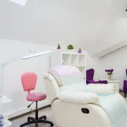 Студия наращивания ресниц и архитектуры бровей DollyLashes.studio фото 13 на сайте Hamovniki.su
