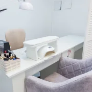 Студия наращивания ресниц и архитектуры бровей DollyLashes.studio фото 6 на сайте Hamovniki.su