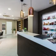 Салон красоты Naturel Studio на улице Большая Полянка фото 2 на сайте Hamovniki.su