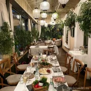 Семейный ресторан Эларджи в Гагаринском переулке фото 2 на сайте Hamovniki.su